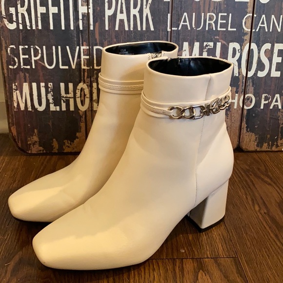 Unisa Shoes - Unisa Boots - Ivory. Perfect condition